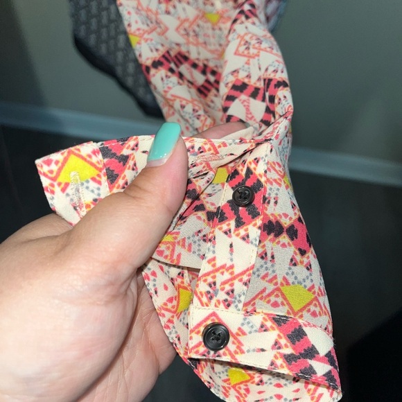 Anthropologie HD in Paris ‘Kaveri’ Pink Printed Blouse - Picture 12 of 14